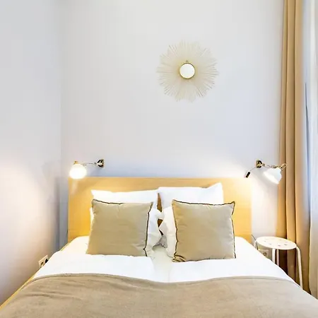 - Large And Comfy 布达佩斯