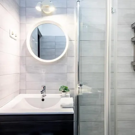 Appartement - Large And Comfy