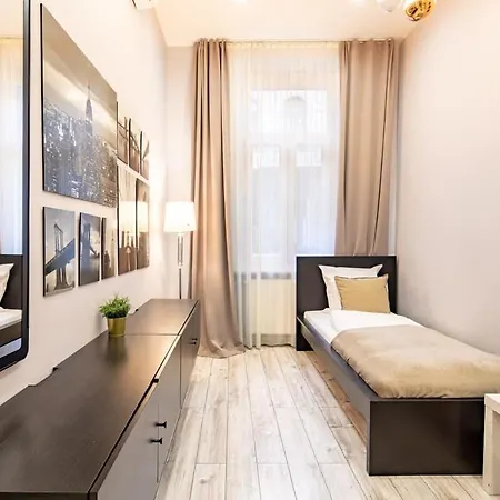 Appartement - Large And Comfy Budapest