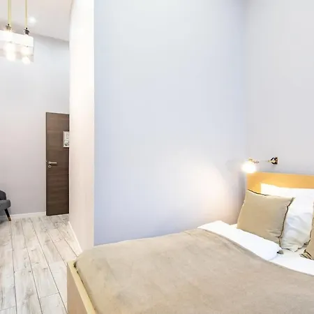 - Large And Comfy Appartement Budapest